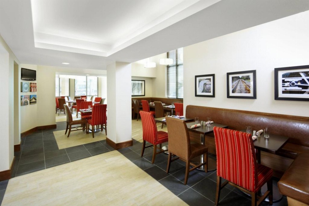 Standard Queen Room with Two Queen Beds - Non Smoking 